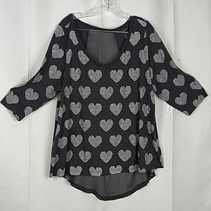 Torrid grey heart pattern 3/4 sleeve knit top 2X